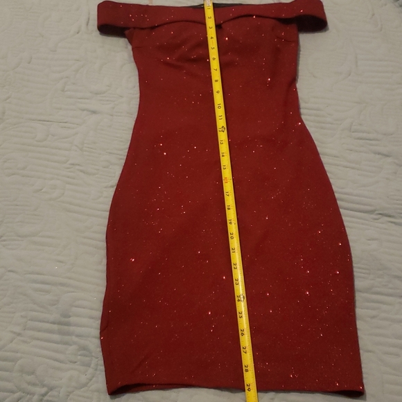 Off the shoulder Burgundy Sparkly Dress - Picture 2 of 6